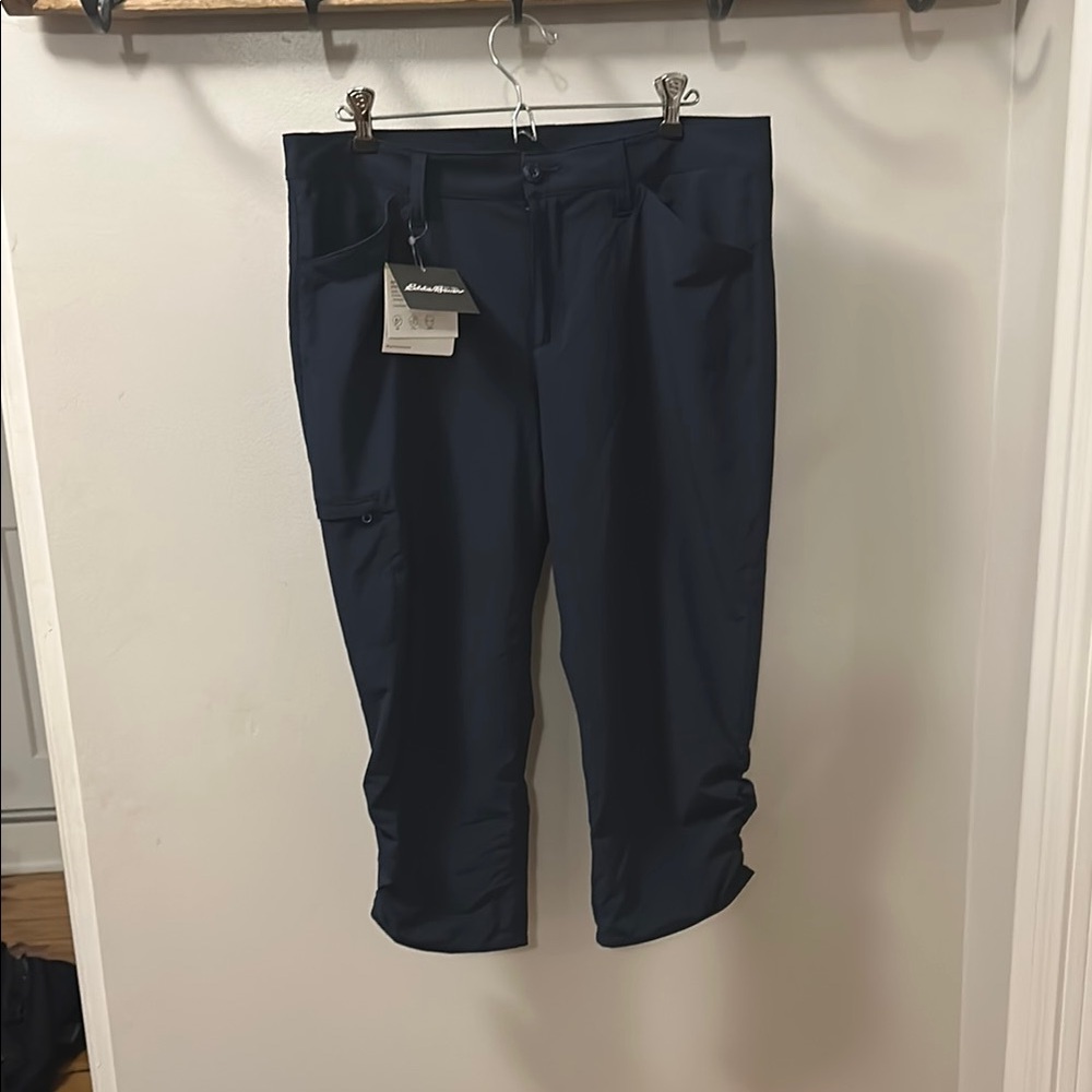 Eddie Bauer Navy Blue capri Outdoor Pants 10